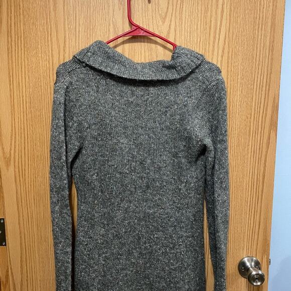 Maurices Chunky & Cozy One Button Sweater Size Medium - Picture 7 of 7